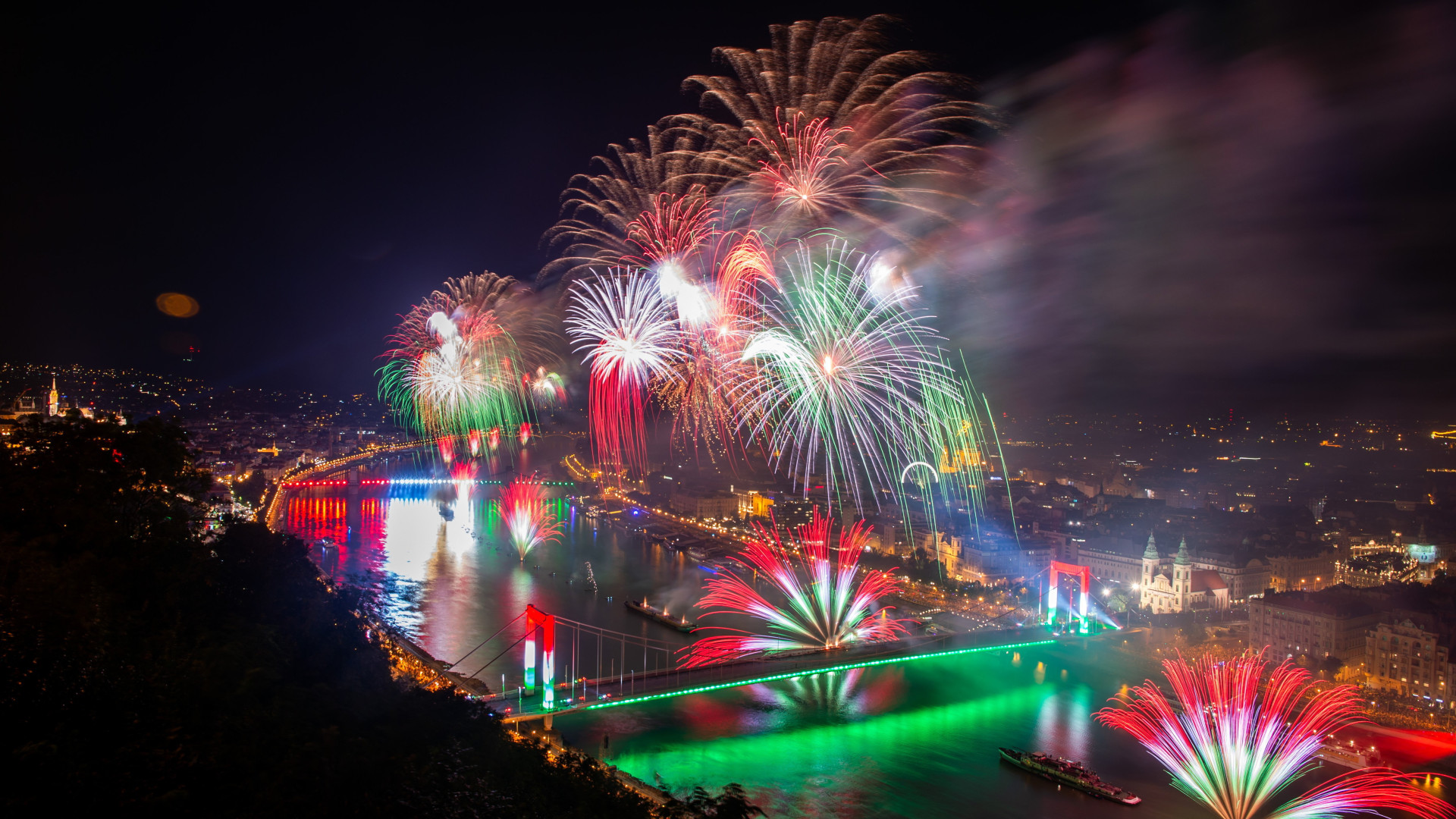 Tűzijáték Budapest
